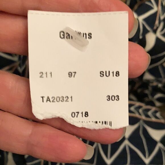 LuLuMari NWT szL cold shoulder blouse long double ruffle sleeves side zip w/ties - Picture 14 of 16